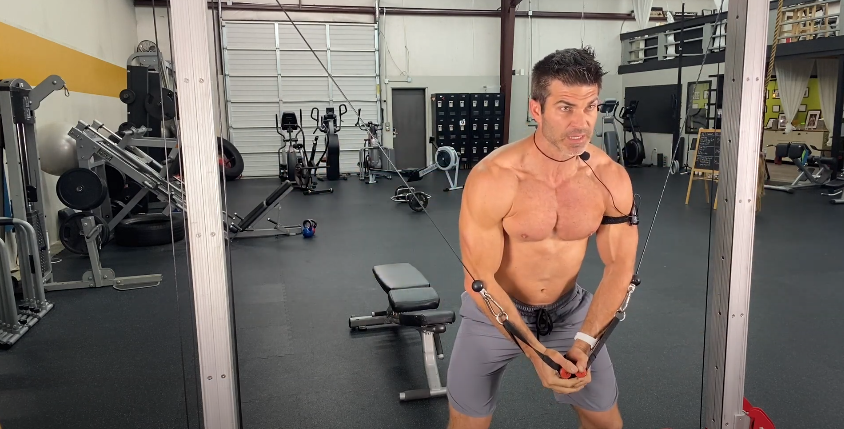 best cable chest workout, chest exercises, chest workout, bigger chest muscles, decline chest fly exercise
